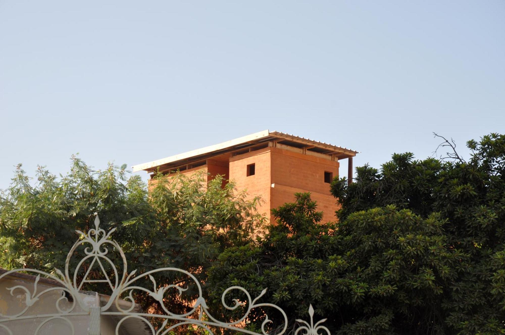 Hotel Le Djoloff Dakar Bagian luar foto