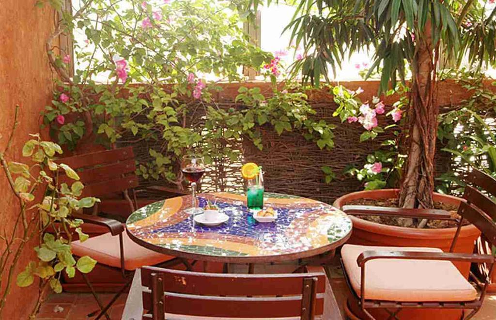 Hotel Le Djoloff Dakar Bagian luar foto
