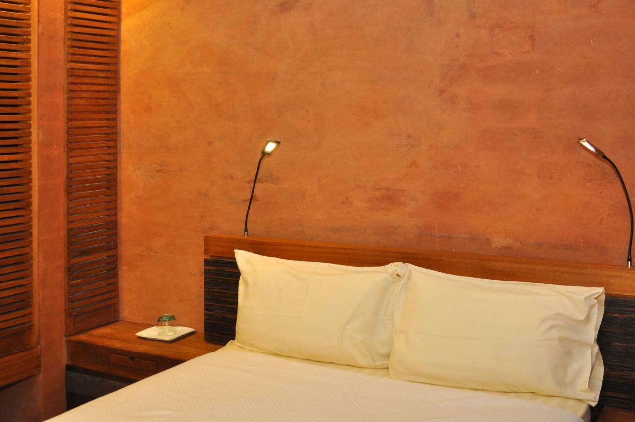 Hotel Le Djoloff Dakar Bagian luar foto